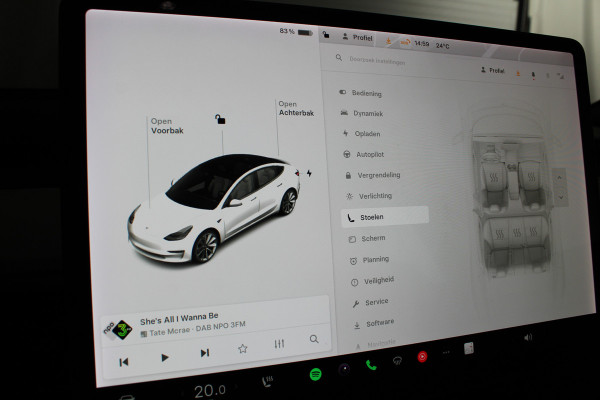 Tesla Model 3 Long Range AWD 75 kWh Tesla Model 3 Long Range AWD 75 kWh