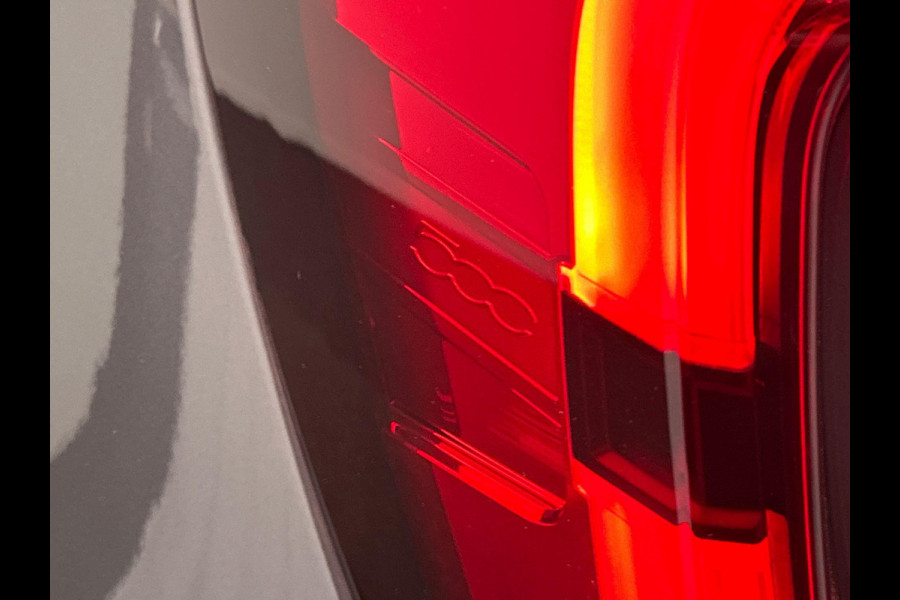 Fiat 500X 1.3 GSE Sport 150PK Camera Adaptieve/Cruise Navigatie Fiat 500X 1.3 GSE Sport 150PK Camera Adaptieve/Cruise Navigatie