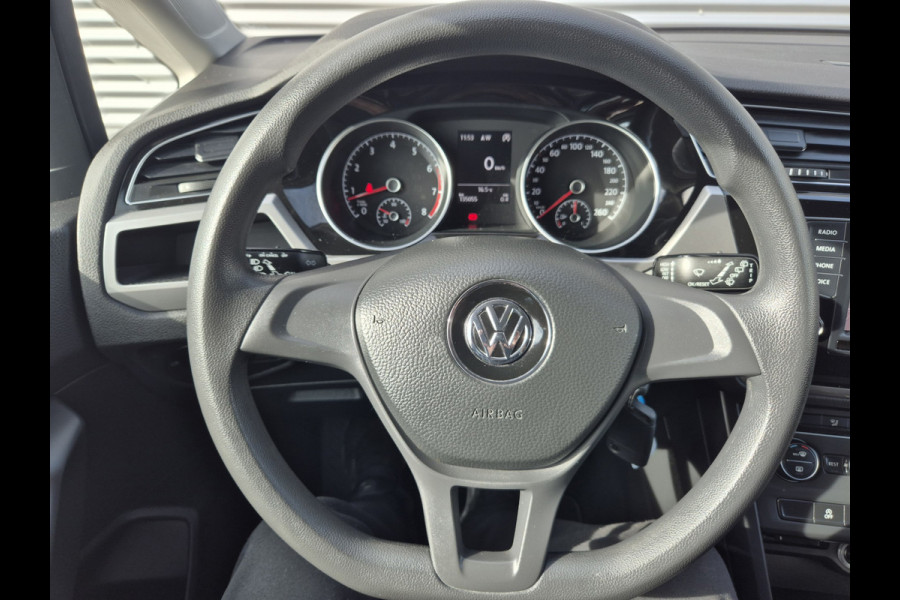 Volkswagen Touran 1.2 TSI 7persoons,clima,wegklapbare trekhaak,stoelverwarming,parkeersensoren
