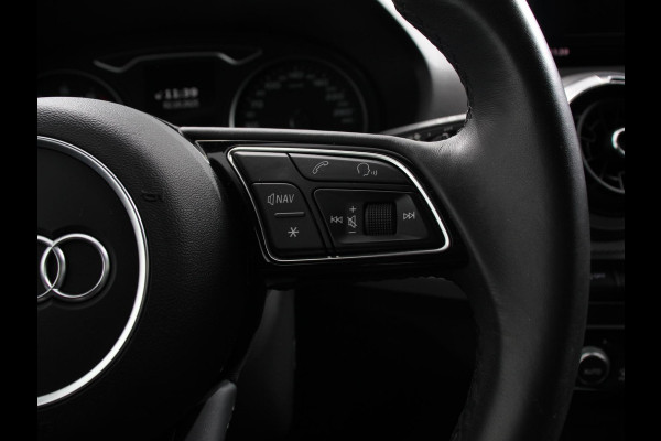 Audi Q2 35 TFSI 150pk Automaat S Edition | Navigatie | Camera | Adaptive Cruise Control | LED Matrix | Elektrische Achterklep | Keyless Entry | Audi Q2 35 TFSI 150pk Automaat S Edition | Navigatie | Camera | Adaptive Cruise Control | LED Matrix | Elektrische Achterklep | Keyless Entry |