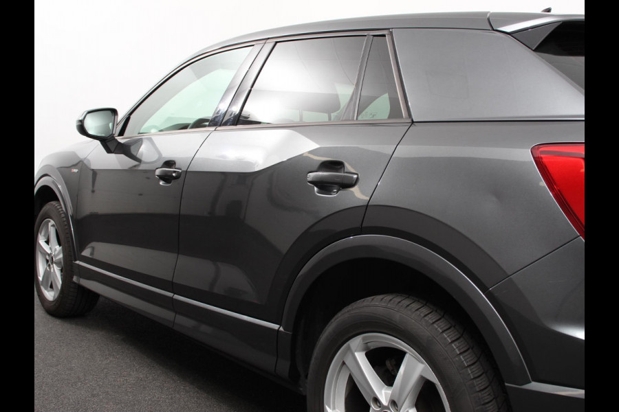 Audi Q2 35 TFSI 150pk Automaat S Edition | Navigatie | Camera | Adaptive Cruise Control | LED Matrix | Elektrische Achterklep | Keyless Entry | Audi Q2 35 TFSI 150pk Automaat S Edition | Navigatie | Camera | Adaptive Cruise Control | LED Matrix | Elektrische Achterklep | Keyless Entry |