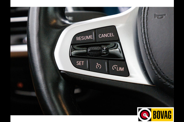 BMW X3 xDrive30e 293 PK | LCI FACELIFT | Elec. trekhaak | Panoramadak | Stoel- & stuurverwarming | Elec. klep, Navigatie, App. connect