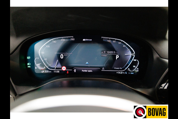 BMW X3 xDrive30e 293 PK | LCI FACELIFT | Elec. trekhaak | Panoramadak | Stoel- & stuurverwarming | Elec. klep, Navigatie, App. connect