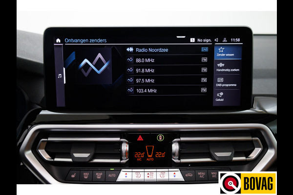 BMW X3 xDrive30e 293 PK | LCI FACELIFT | Elec. trekhaak | Panoramadak | Stoel- & stuurverwarming | Elec. klep, Navigatie, App. connect