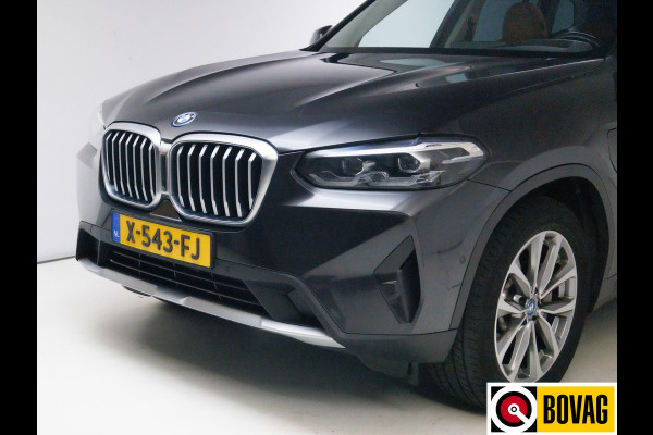 BMW X3 xDrive30e 293 PK | LCI FACELIFT | Elec. trekhaak | Panoramadak | Stoel- & stuurverwarming | Elec. klep, Navigatie, App. connect