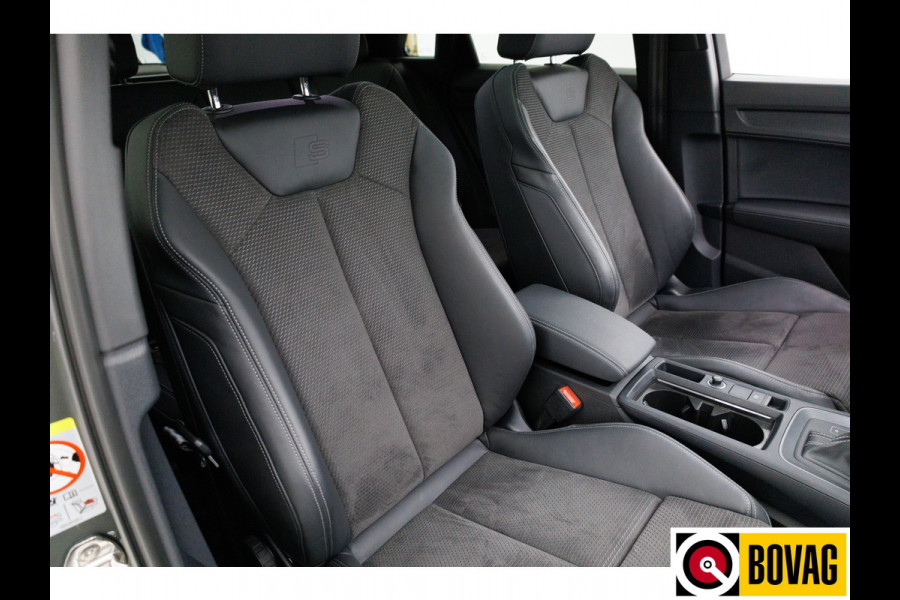 Audi Q3 45 TFSI e S edition 245 PK | S-Line interieur | Panoramadak | Navigatie | App. connect | Elec. achterklep, Stoelverwarming