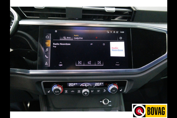Audi Q3 45 TFSI e S edition 245 PK | S-Line interieur | Panoramadak | Navigatie | App. connect | Elec. achterklep, Stoelverwarming