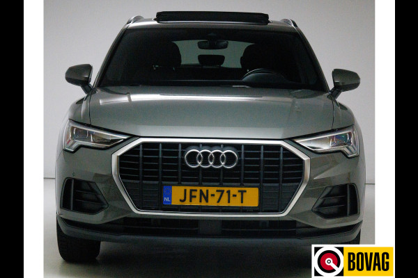 Audi Q3 45 TFSI e S edition 245 PK | S-Line interieur | Panoramadak | Navigatie | App. connect | Elec. achterklep, Stoelverwarming