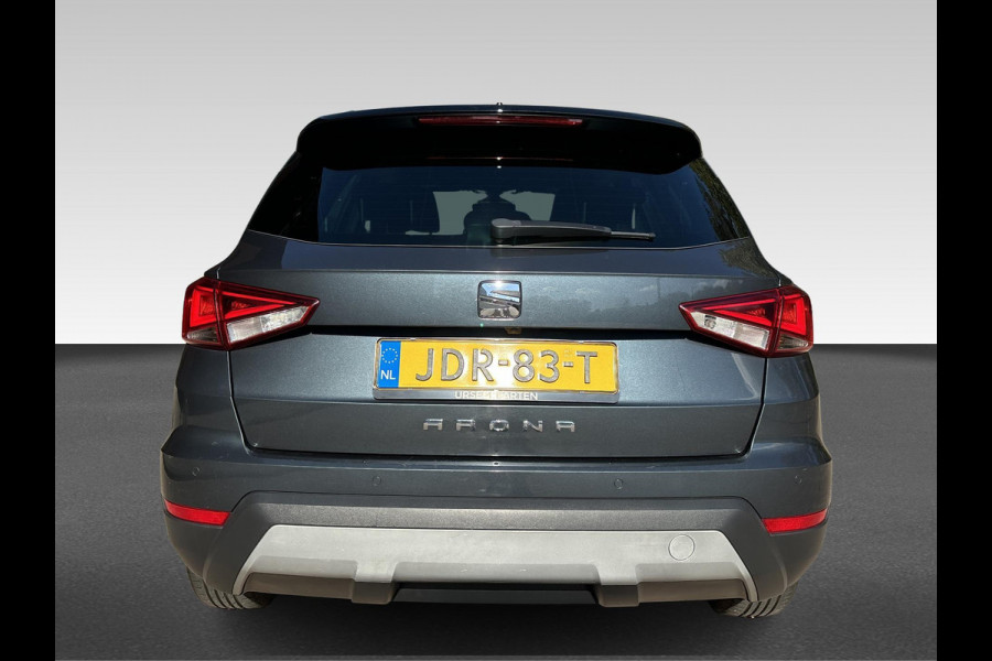 Seat Arona 1.0 TSI Style Business Xcellence | automaat | zwart dak | blind-spot | stoelverwarming