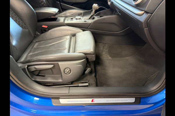 Audi RS3 A3 Sportback 2.5 TFSI RS 3 QUATTRO 400PK NAVI PANO LED CRUISE CLIMATE CONTROL