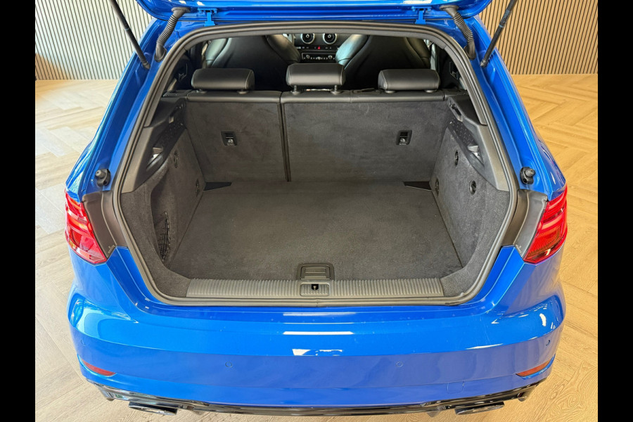 Audi RS3 A3 Sportback 2.5 TFSI RS 3 QUATTRO 400PK NAVI PANO LED CRUISE CLIMATE CONTROL