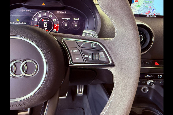 Audi RS3 A3 Sportback 2.5 TFSI RS 3 QUATTRO 400PK NAVI PANO LED CRUISE CLIMATE CONTROL