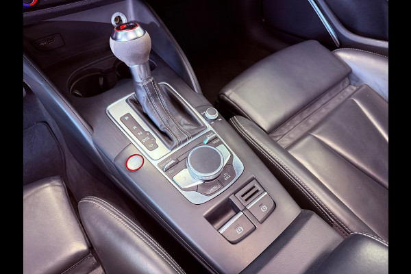 Audi RS3 A3 Sportback 2.5 TFSI RS 3 QUATTRO 400PK NAVI PANO LED CRUISE CLIMATE CONTROL
