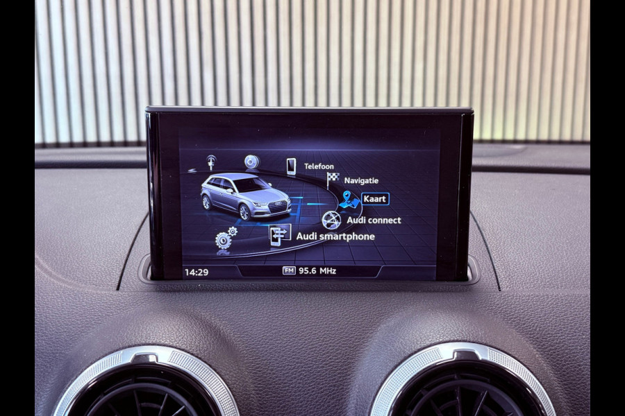 Audi RS3 A3 Sportback 2.5 TFSI RS 3 QUATTRO 400PK NAVI PANO LED CRUISE CLIMATE CONTROL