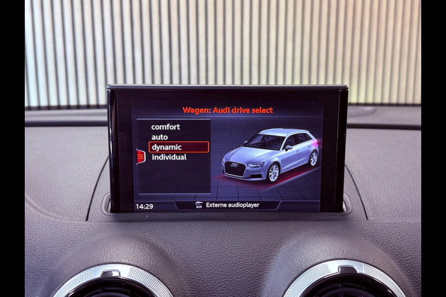 Audi RS3 A3 Sportback 2.5 TFSI RS 3 QUATTRO 400PK NAVI PANO LED CRUISE CLIMATE CONTROL