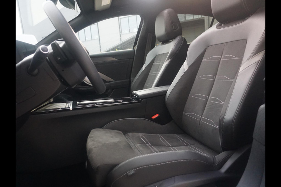 Opel Astra 1.2 Turbo Hybrid Ultimate Opel Astra 1.2 Turbo Hybrid Ultimate