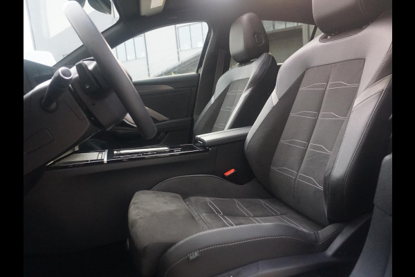 Opel Astra 1.2 Turbo Hybrid Ultimate Opel Astra 1.2 Turbo Hybrid Ultimate