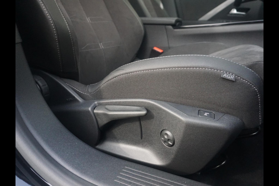 Opel Astra 1.2 Turbo Hybrid Ultimate Opel Astra 1.2 Turbo Hybrid Ultimate
