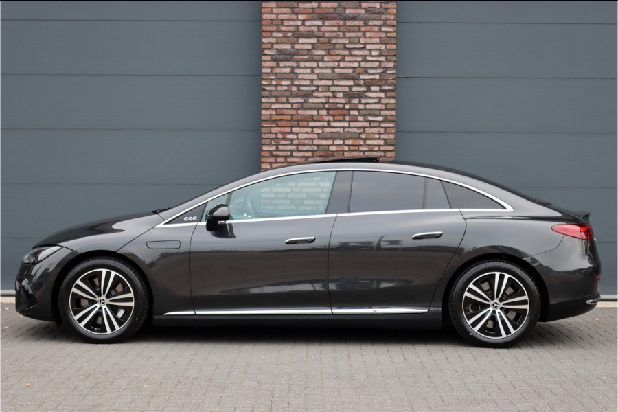 Mercedes-Benz EQE 300 Luxury Line 89 kWh | 39.500,- ex | Distronic | Panoramadak | Verwarmd Stuurwiel | Memory | Leder | Warmtepomp | Camera | Rijassistentiepakket | Digital Light | Mercedes-Benz EQE 300 Luxury Line 89 kWh | 39.500,- ex | Distronic | Panoramadak | Verwarmd Stuurwiel | Memory | Leder | Warmtepomp | Camera | Rijassistentiepakket | Digital Light |