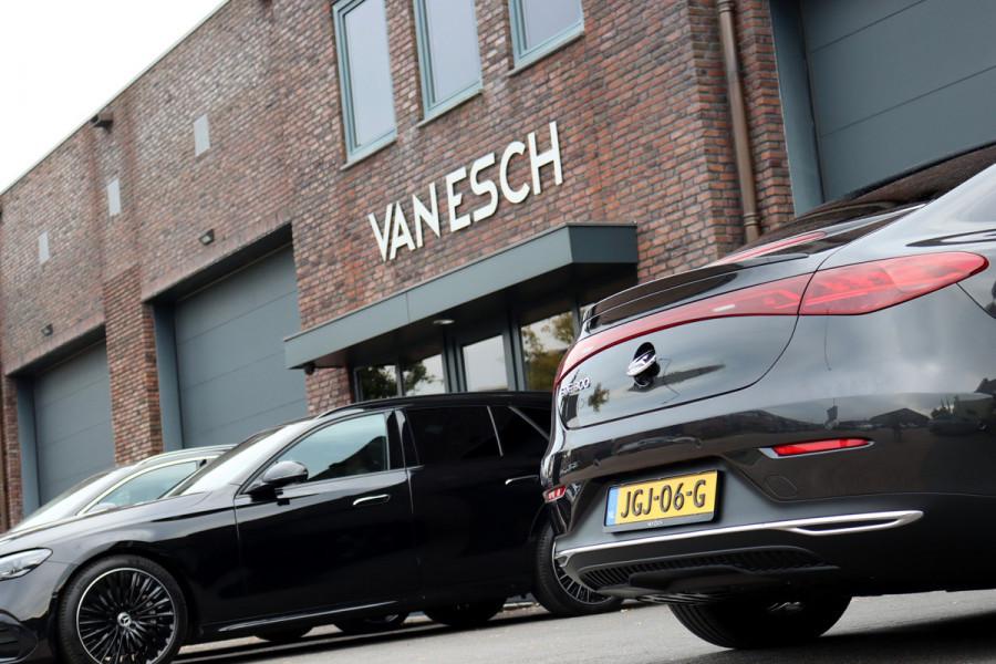 Mercedes-Benz EQE 300 Luxury Line 89 kWh | 39.500,- ex | Distronic | Panoramadak | Verwarmd Stuurwiel | Memory | Leder | Warmtepomp | Camera | Rijassistentiepakket | Digital Light | Mercedes-Benz EQE 300 Luxury Line 89 kWh | 39.500,- ex | Distronic | Panoramadak | Verwarmd Stuurwiel | Memory | Leder | Warmtepomp | Camera | Rijassistentiepakket | Digital Light |