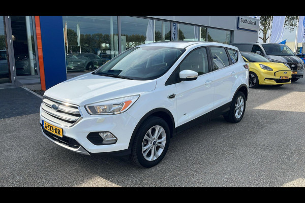 Ford Kuga 1.5 EcoBoost Titanium 182pk | Trekhaak | Winterpack | Panoramadak