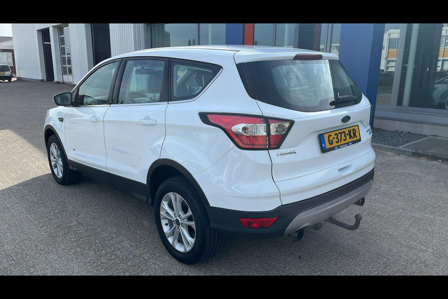Ford Kuga 1.5 EcoBoost Titanium 182pk | Trekhaak | Winterpack | Panoramadak