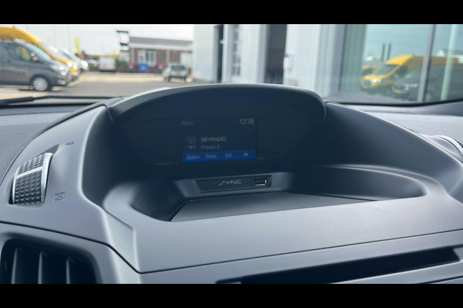 Ford Kuga 1.5 EcoBoost Titanium 182pk | Trekhaak | Winterpack | Panoramadak