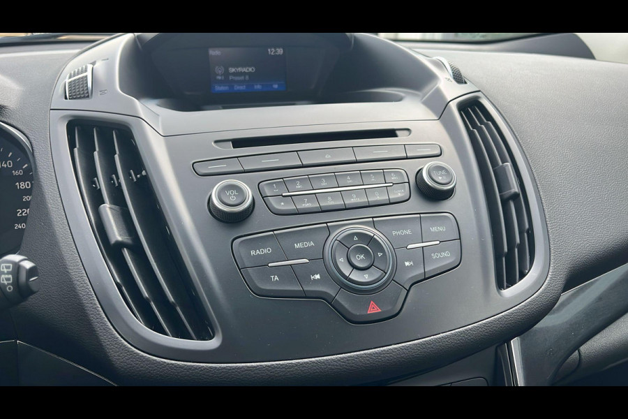 Ford Kuga 1.5 EcoBoost Titanium 182pk | Trekhaak | Winterpack | Panoramadak