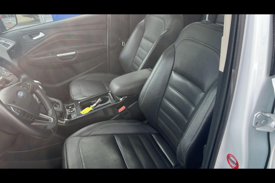 Ford Kuga 1.5 EcoBoost Titanium 182pk | Trekhaak | Winterpack | Panoramadak