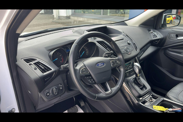 Ford Kuga 1.5 EcoBoost Titanium 182pk | Trekhaak | Winterpack | Panoramadak