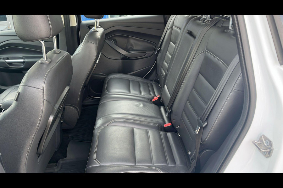 Ford Kuga 1.5 EcoBoost Titanium 182pk | Trekhaak | Winterpack | Panoramadak