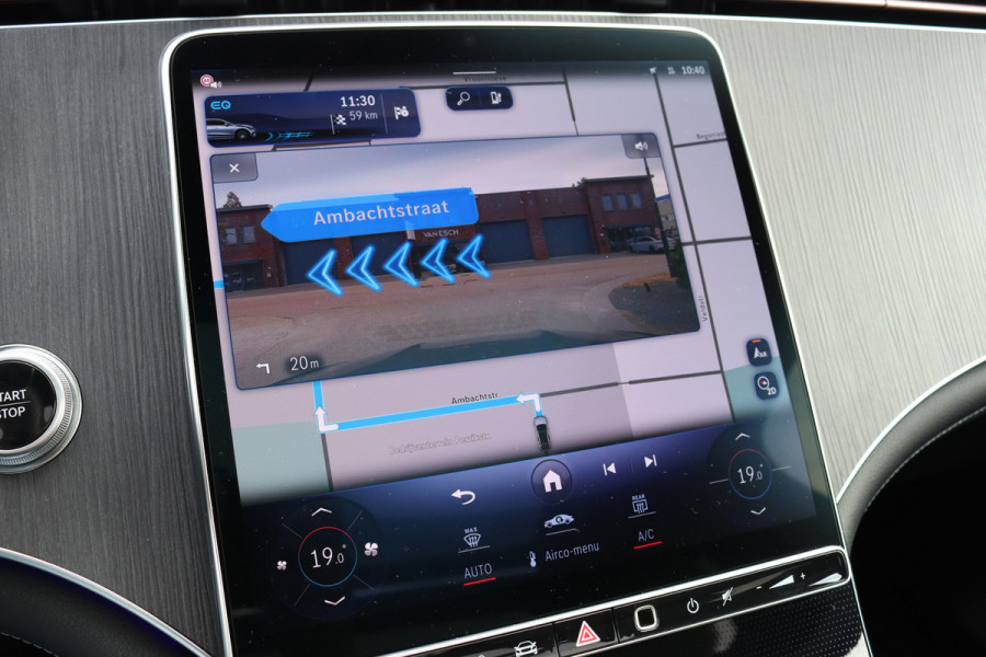 Mercedes-Benz EQE SUV 350 4Matic AMG Line 91 kWh | 59.000,- ex | Distronic+ | Memory | Panoramadak | Digital Light | Stoelventilatie | Burmester | Warmtepomp | Keyless Go | Augmented Reality |