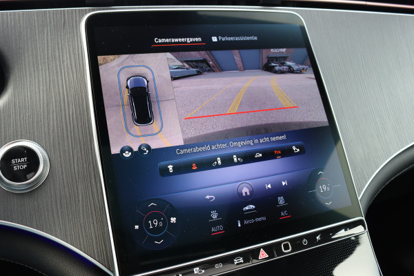 Mercedes-Benz EQE SUV 350 4Matic AMG Line 91 kWh | 59.000,- ex | Distronic+ | Memory | Panoramadak | Digital Light | Stoelventilatie | Burmester | Warmtepomp | Keyless Go | Augmented Reality |