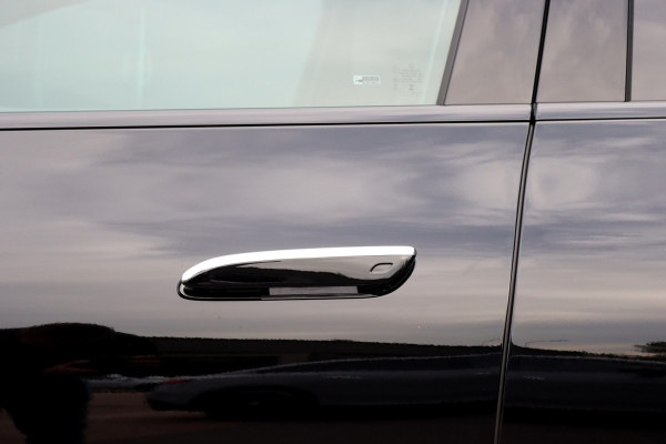 Mercedes-Benz EQE SUV 350 4Matic AMG Line 91 kWh | 59.000,- ex | Distronic+ | Memory | Panoramadak | Digital Light | Stoelventilatie | Burmester | Warmtepomp | Keyless Go | Augmented Reality |