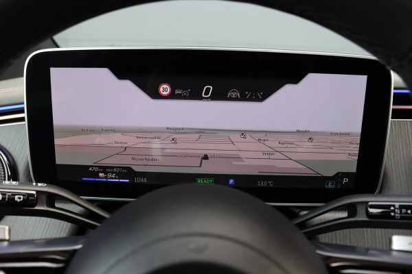 Mercedes-Benz EQE SUV 350 4Matic AMG Line 91 kWh | 59.000,- ex | Distronic+ | Memory | Panoramadak | Digital Light | Stoelventilatie | Burmester | Warmtepomp | Keyless Go | Augmented Reality |