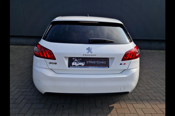 Peugeot 308 1.2 Allure 130pk aut. Panodak Peugeot 308 1.2 Allure 130pk aut. Panodak