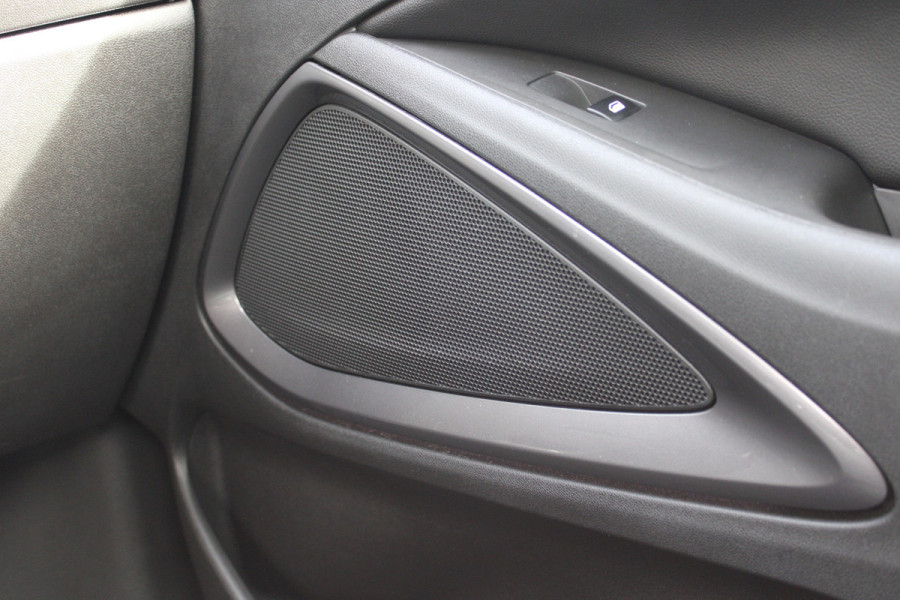 Opel Crossland X 1.2 Turbo Innovation | Navigatie | Cruise control | Start/stop | Keyless entry | Trekhaak | Opel Crossland X 1.2 Turbo Innovation | Navigatie | Cruise control | Start/stop | Keyless entry | Trekhaak |