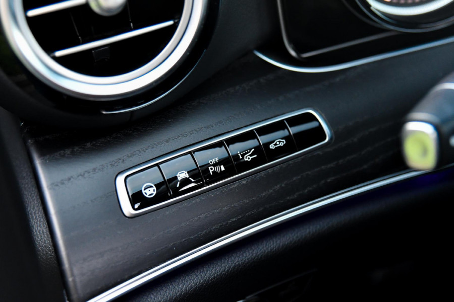 Mercedes-Benz E-Klasse AMG 43 4MATIC. Pano, Luchtv, Distro+, Memory, 360, HUD, Burm, Dodeh, CarPlay! Mercedes-Benz E-Klasse AMG 43 4MATIC. Pano, Luchtv, Distro+, Memory, 360, HUD, Burm, Dodeh, CarPlay!