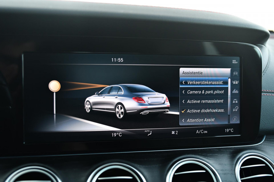 Mercedes-Benz E-Klasse AMG 43 4MATIC. Pano, Luchtv, Distro+, Memory, 360, HUD, Burm, Dodeh, CarPlay! Mercedes-Benz E-Klasse AMG 43 4MATIC. Pano, Luchtv, Distro+, Memory, 360, HUD, Burm, Dodeh, CarPlay!
