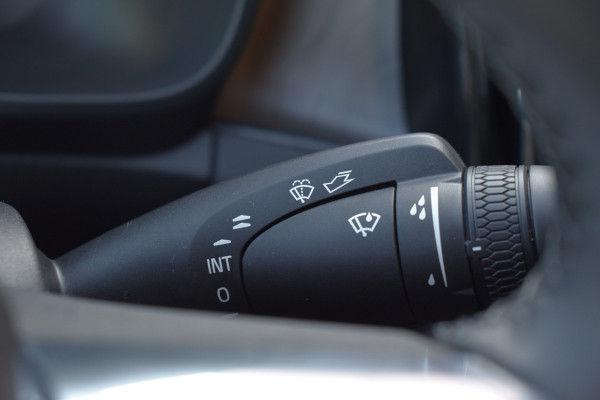 Volvo C40 Recharge Twin 408PK Ultimate 78 kWh | Nieuw | Black Sheep pakket | 20" LMV | 360 Camera | ACC | Stuurverwarming | Panodak |