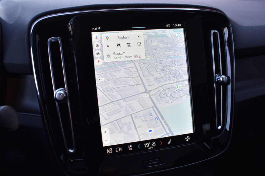 Volvo C40 Recharge Twin 408PK Ultimate 78 kWh | Nieuw | Black Sheep pakket | 20" LMV | 360 Camera | ACC | Stuurverwarming | Panodak |