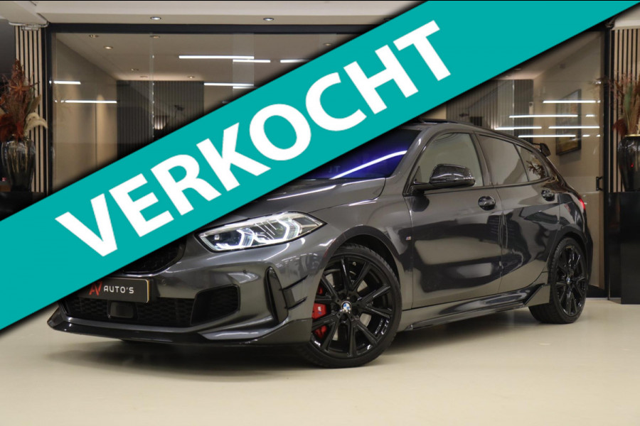 BMW 1-serie M135i xDrive High Executive M Performance Forged Carbon PANO/Kuip/HEADUP/H&K/BOMVOL BMW 1-serie M135i xDrive High Executive M Performance Forged Carbon PANO/Kuip/HEADUP/H&K/BOMVOL