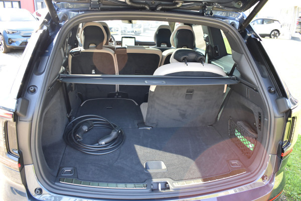 Volvo EX90 Twin Motor 408PK Ultra 7P 111kWh | Uit voorraad leverbaar | Luchtvering | 7 zitplaatsen | Pilot assist-pakket |