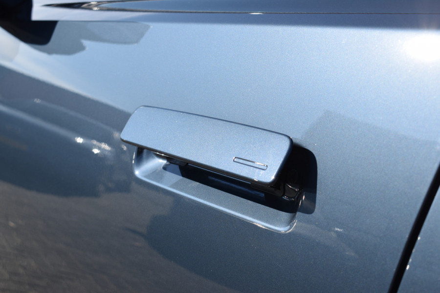 Volvo EX90 Twin Motor 408PK Ultra 7P 111kWh | Uit voorraad leverbaar | Luchtvering | 7 zitplaatsen | Pilot assist-pakket |