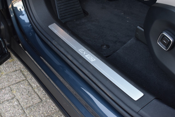 Volvo EX90 Twin Motor 408PK Ultra 7P 111kWh | Uit voorraad leverbaar | Luchtvering | 7 zitplaatsen | Pilot assist-pakket |