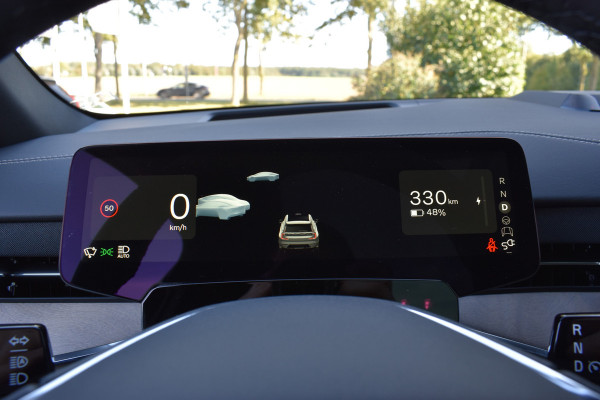 Volvo EX90 Twin Motor 408PK Ultra 7P 111kWh | Uit voorraad leverbaar | Luchtvering | 7 zitplaatsen | Pilot assist-pakket |