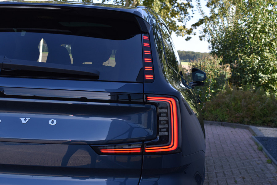 Volvo EX90 Twin Motor 408PK Ultra 7P 111kWh | Uit voorraad leverbaar | Luchtvering | 7 zitplaatsen | Pilot assist-pakket |