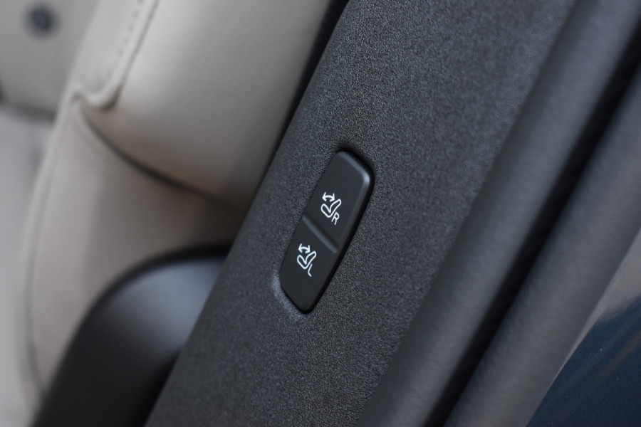 Volvo EX90 Twin Motor 408PK Ultra 7P 111kWh | Uit voorraad leverbaar | Luchtvering | 7 zitplaatsen | Pilot assist-pakket |