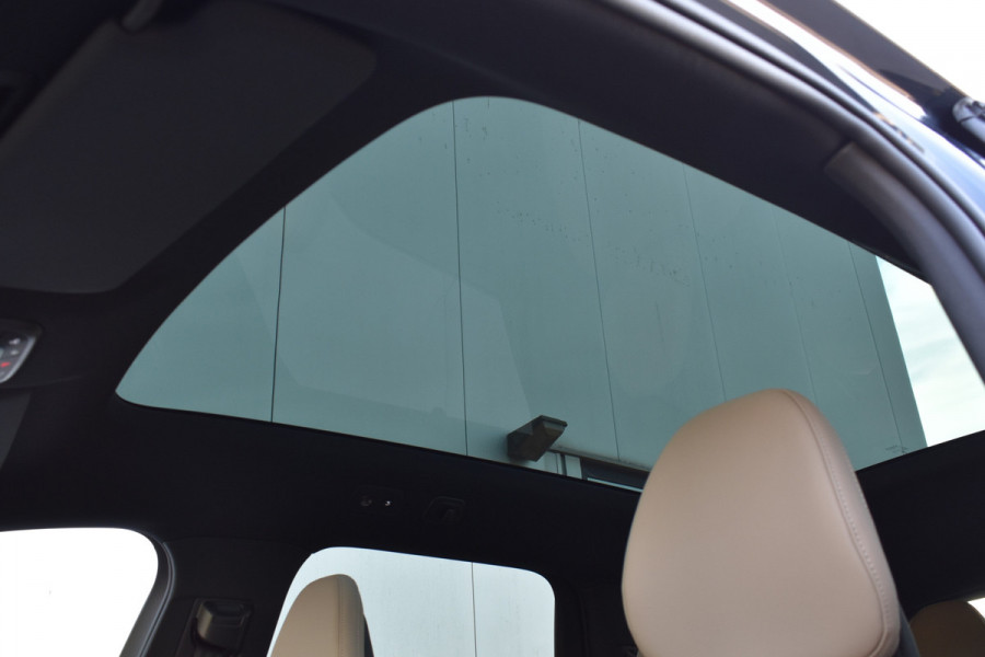 Volvo EX90 Twin Motor 408PK Ultra 7P 111kWh | Uit voorraad leverbaar | Luchtvering | 7 zitplaatsen | Pilot assist-pakket |