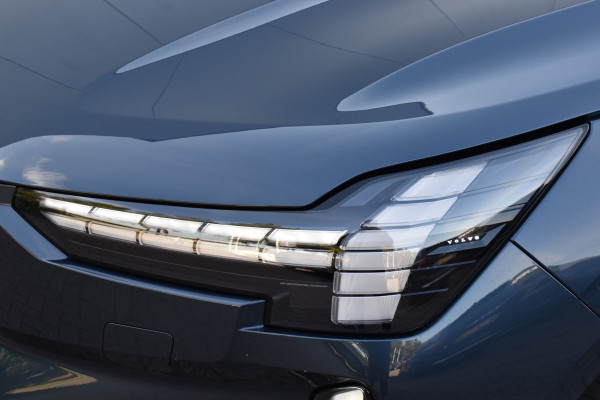 Volvo EX90 Twin Motor 408PK Ultra 7P 111kWh | Uit voorraad leverbaar | Luchtvering | 7 zitplaatsen | Pilot assist-pakket |